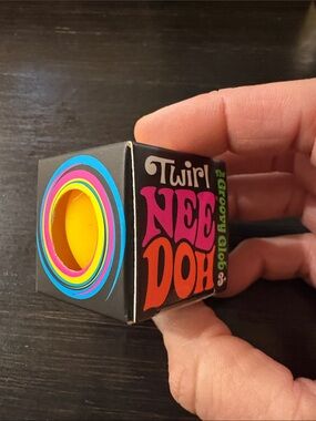 VIRAL Twirl NEE DOH - The Groovy Globe Squishy Toy